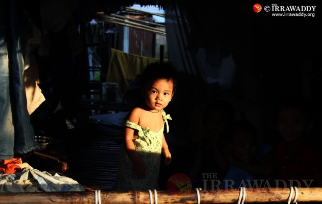 Takata slum, Yangon