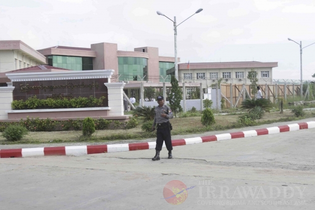 Security guard walk throw the Union Election Commission building in Nay Pyi Daw.