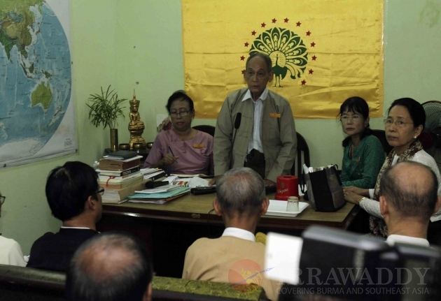 The chairman of Democratic Party (Myanmar), U Thu Wai gives a speech during held conference with domestic journalists in Rangoon, Burma.