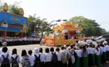 Buddha Tooth Relic arrive to Yangon