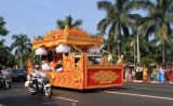 Buddha Tooth Relic arrive to Yangon