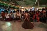 The University Hiking and Mountaineering Association held a ceremony to pray for the two trekkers who went up to the peak of Khakaborazi in Kachin State, which is said to be the highest mountain in Southeast Asia that lost contact with their team and still cannot be found till 12th day after they have been lost at the Shwedagone Pagoda in Yangon on 13th September.