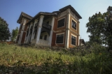 An old building in Kengtung, May 10, 2015. (Photo: JPaing / The Irrawaddy)
