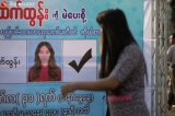 Htet Htet Htun started her municipal election campaign at Mahabandula park ahead of the YCDC election, which will held at 31st March, on March 10, 2019.  Photo - Htet Wai/ Irrawaddy