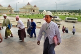 09-07-12 Naypyidaw    photo Kyaw Zwa Moe Parlementarians arrive at the National parliment building.